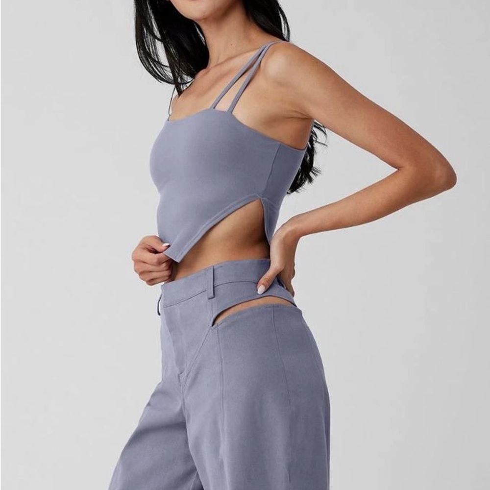 Alo set High-Waist Risk Taker Trouser& Alosoft All Night Tank - Fog - Picture 3 of 12